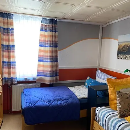 Homestay Alexandrinenstrasse In Warnemuende *